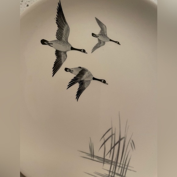 VINTAGE Dessert/Salad plate Flying  Geese design-Collectible JOHNSON BROTHERS - Picture 3 of 9